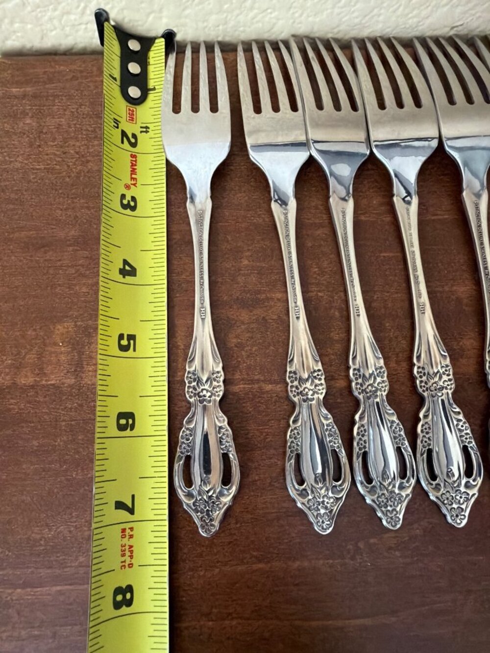 Set of 12 Oneida Distinction Deluxe HH Raphael Stainless Dinner Forks 7.25" Repl - Picture 4 of 16